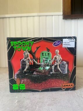 Lemax Spooky Town Long Time No See 2017 New Lit Halloween Graveyard Accessory